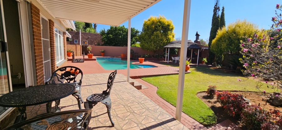 3 Bedroom Property for Sale in Fichardt Park Free State